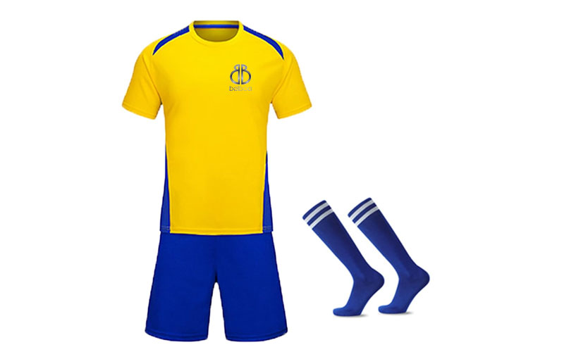 Crafting Soccer Uniforms that Build Team Spirit and Fan Following